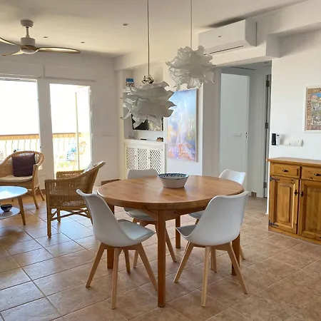 El Palmeral Apartment